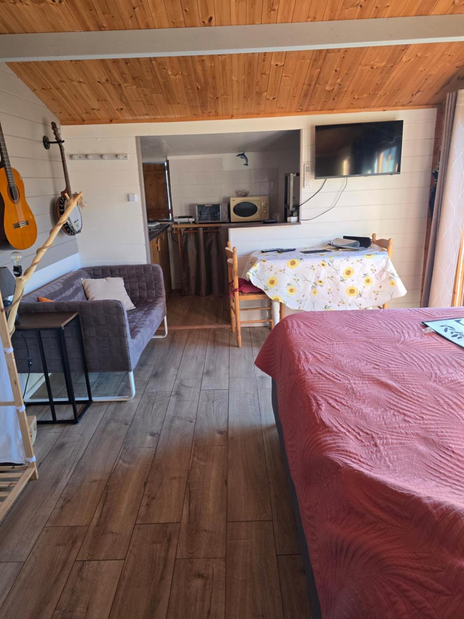 Le Chalet Des Dany Saint-Mamert-du-Gard Kültér fotó